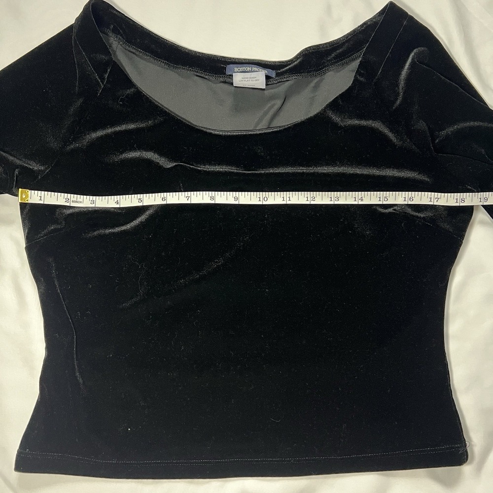 Women's Boston Proper Velvet Black Top Blouse 3/4 Sleeve Stretch Medium‎ - Picture 4 of 7